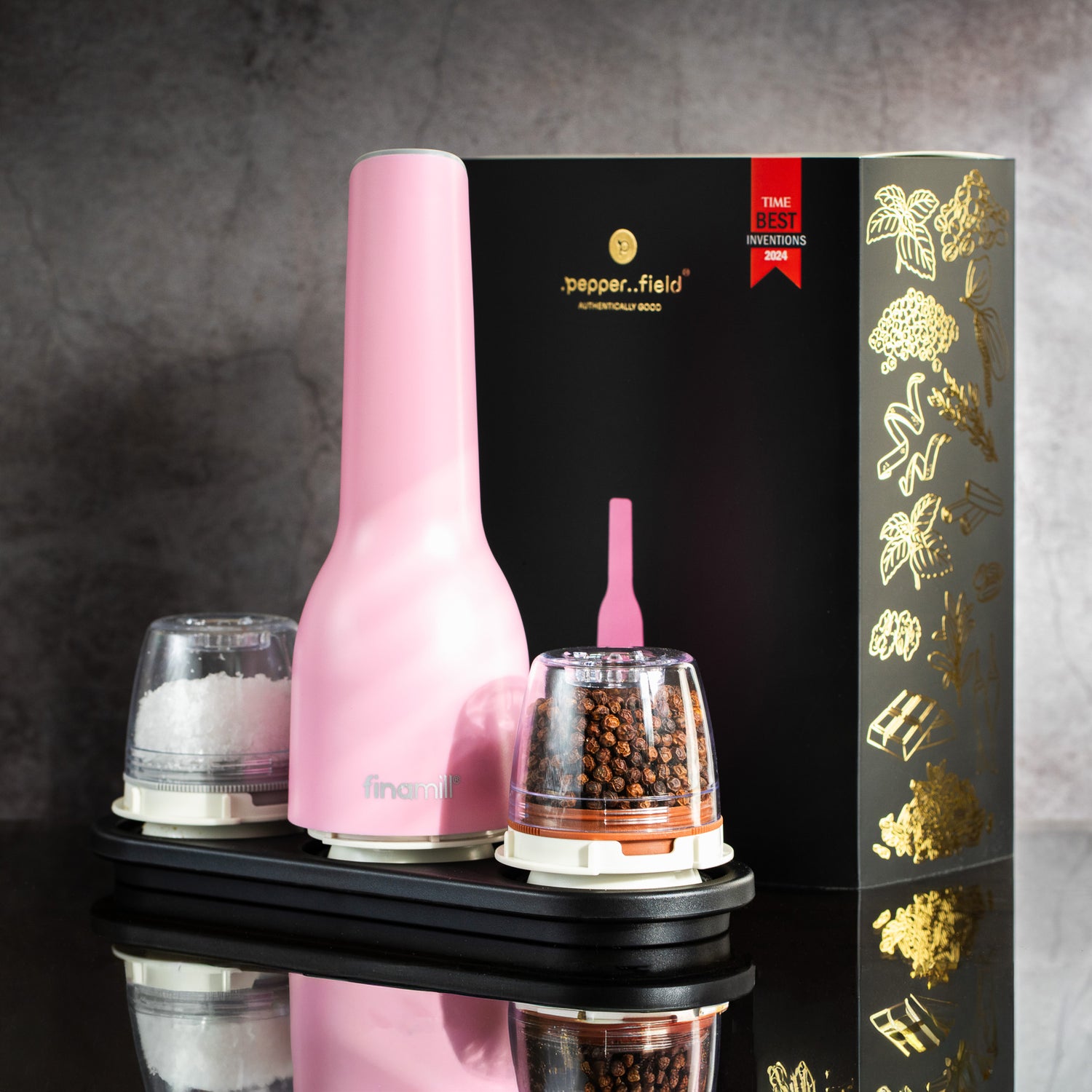 Dárková sada FinaMill – matný růžový dobíjecí mlýnek se dvěma zásobníky