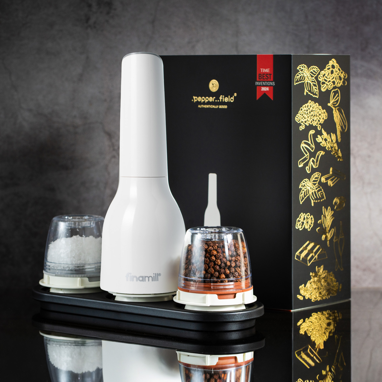 Dárková sada FinaMill – lesklý bílý bateriový mlýnek se dvěma zásobníky